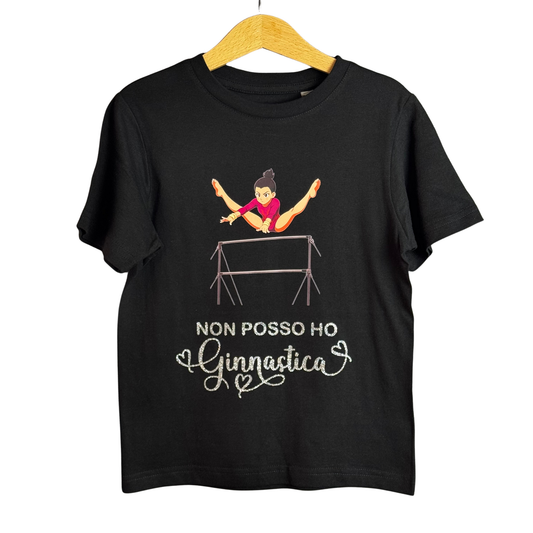 T-shirt “Non posso, ho ginnastica” – Manga ginnasta alle parallele