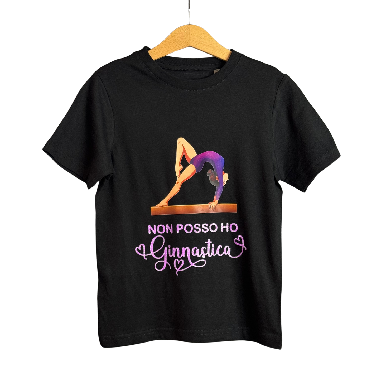 T-shirt “Non posso, ho ginnastica” – Manga ginnasta sulla trave