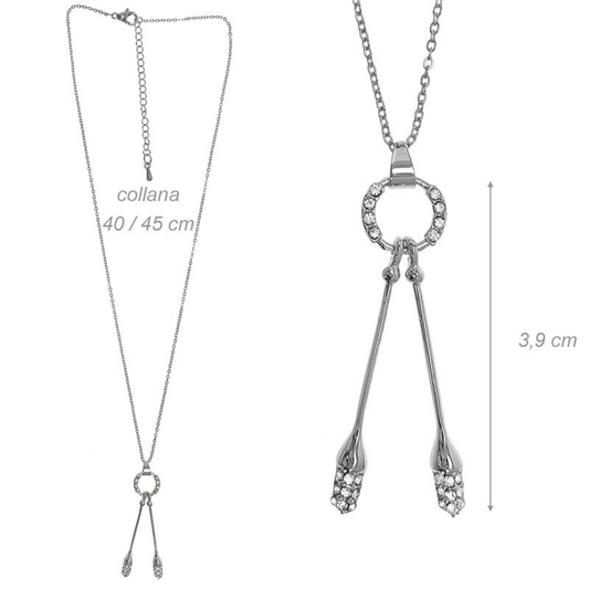 Collana con pendente clavette con strass