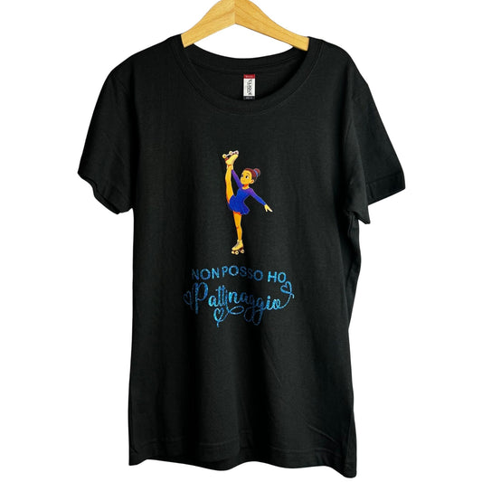 T-shirt “Non posso, ho pattinaggio” – Glitter Blu
